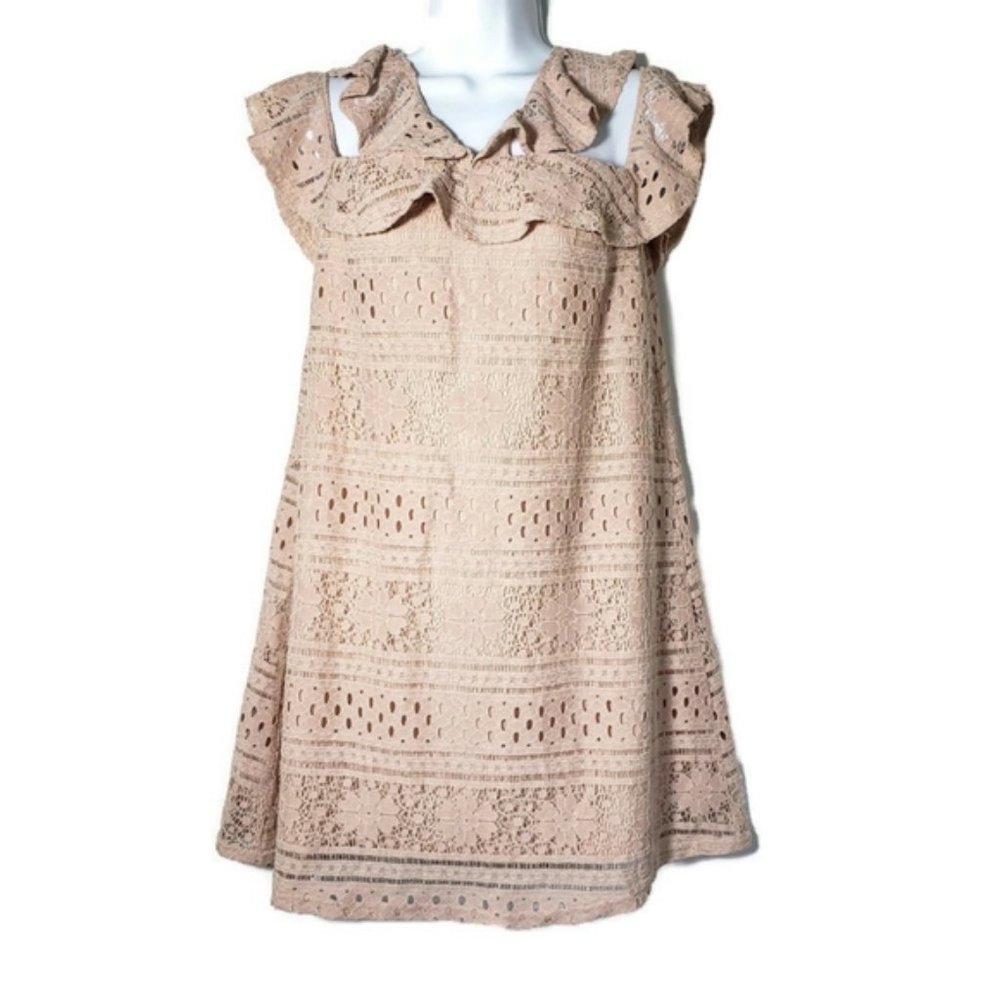 Listicle Pink (Blush) Cold Shoulder Dress~ M~ NWT